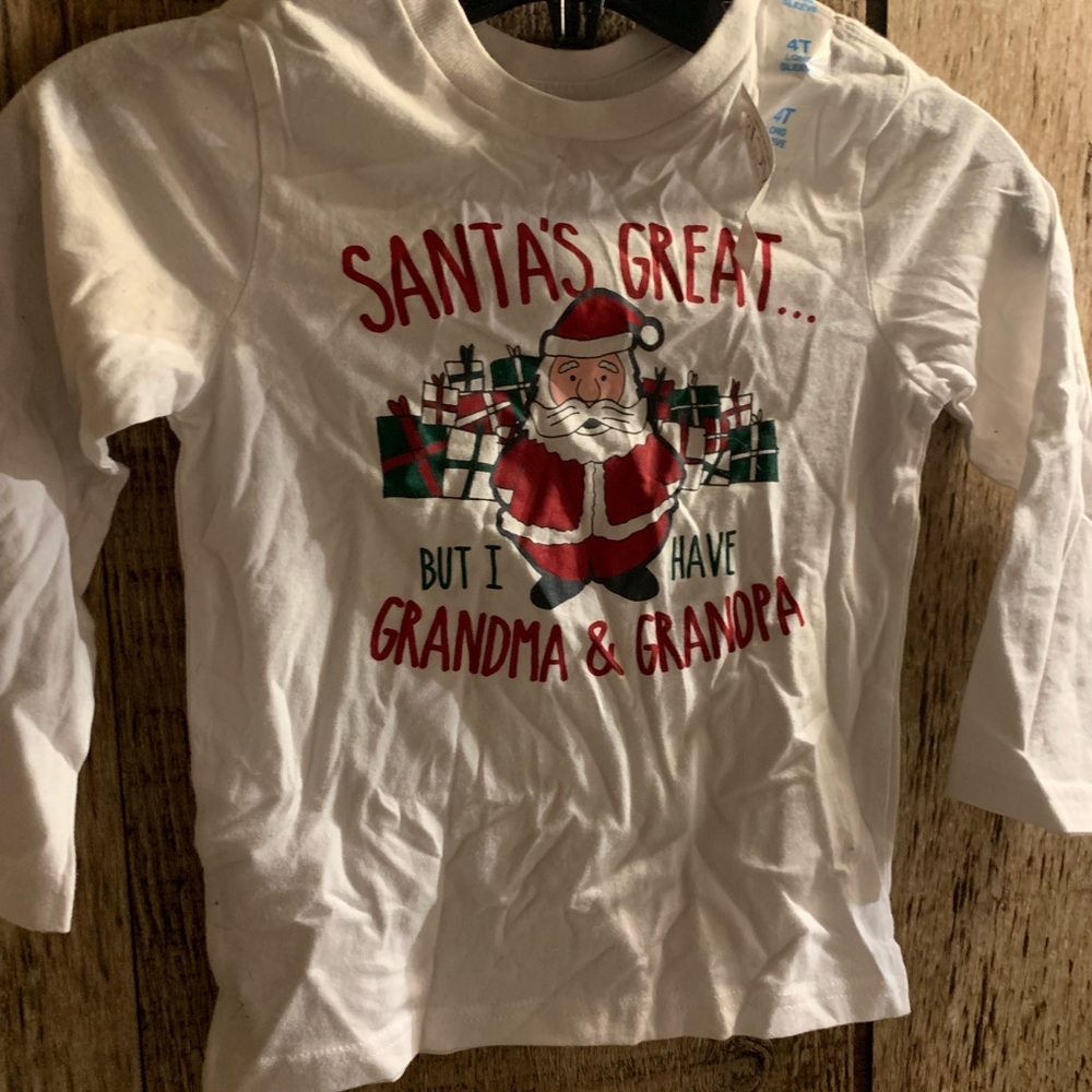 Kids size 4T Christmas shirt